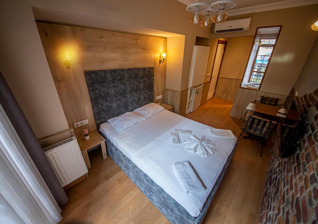 Royal Garden Suite And Hotel Istanbul Eksteriør billede