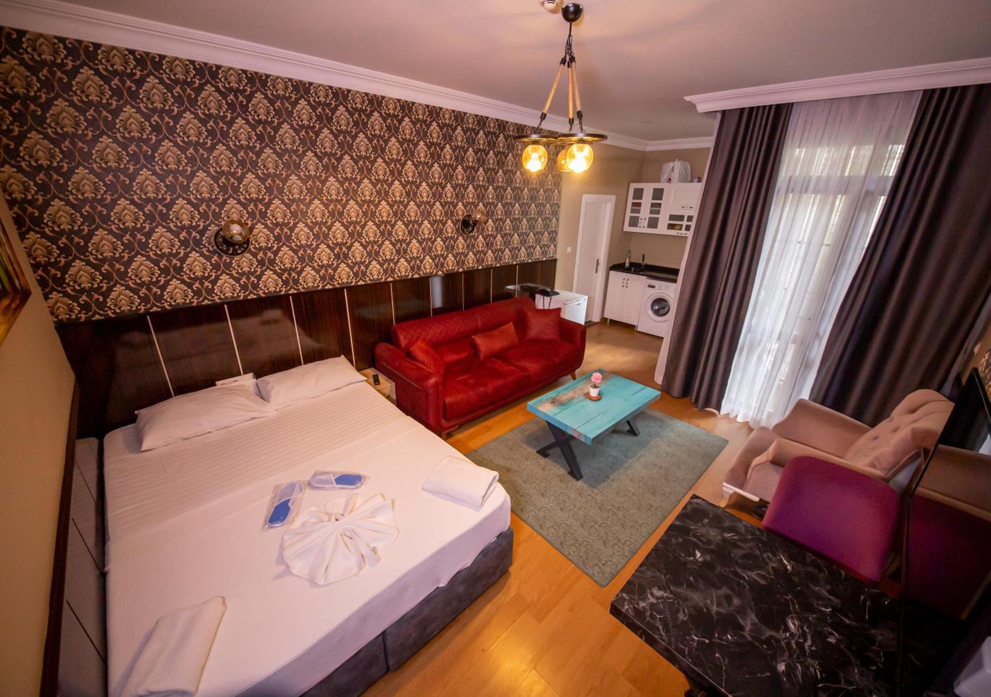 Royal Garden Suite And Hotel Istanbul Eksteriør billede