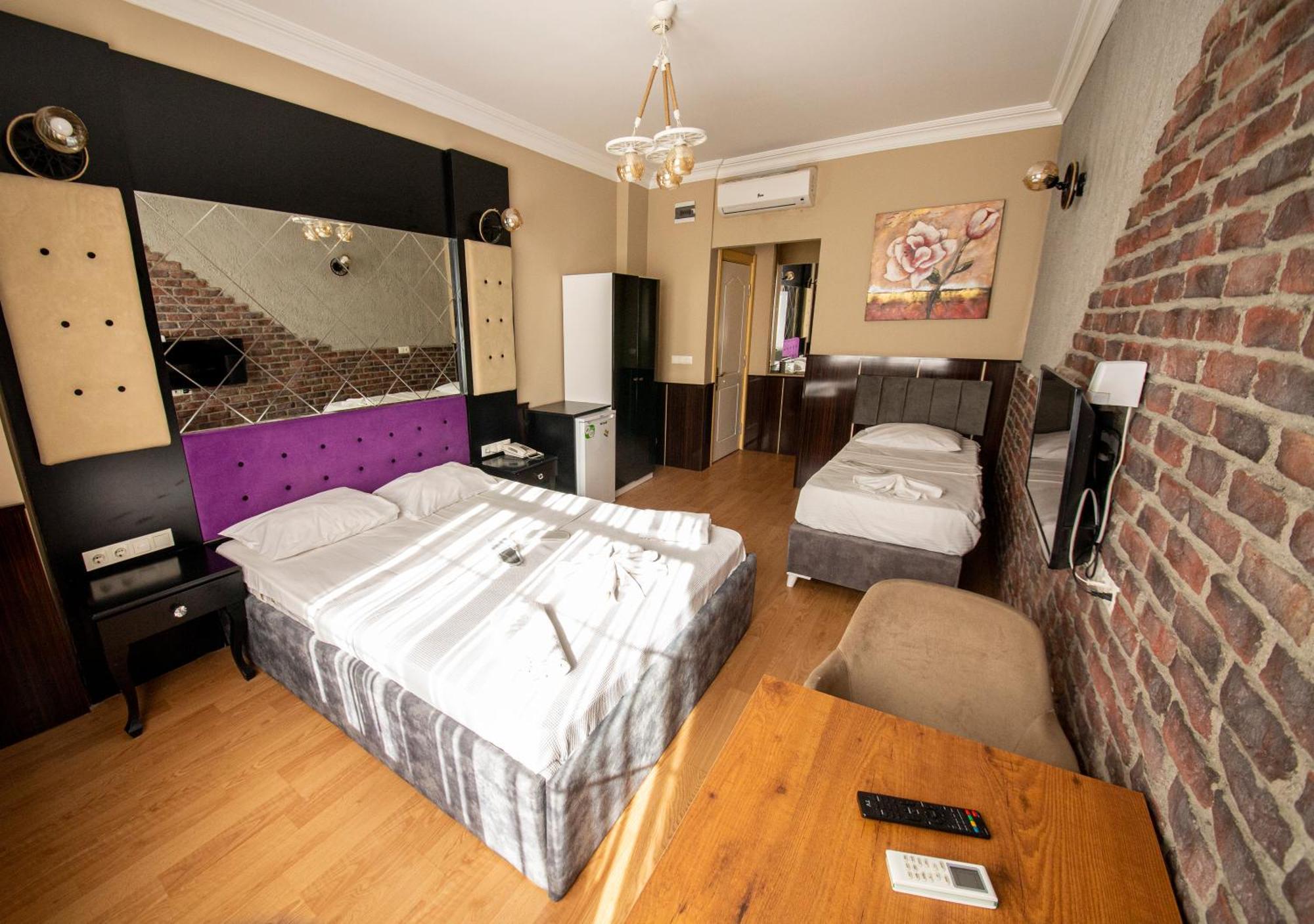 Royal Garden Suite And Hotel Istanbul Eksteriør billede
