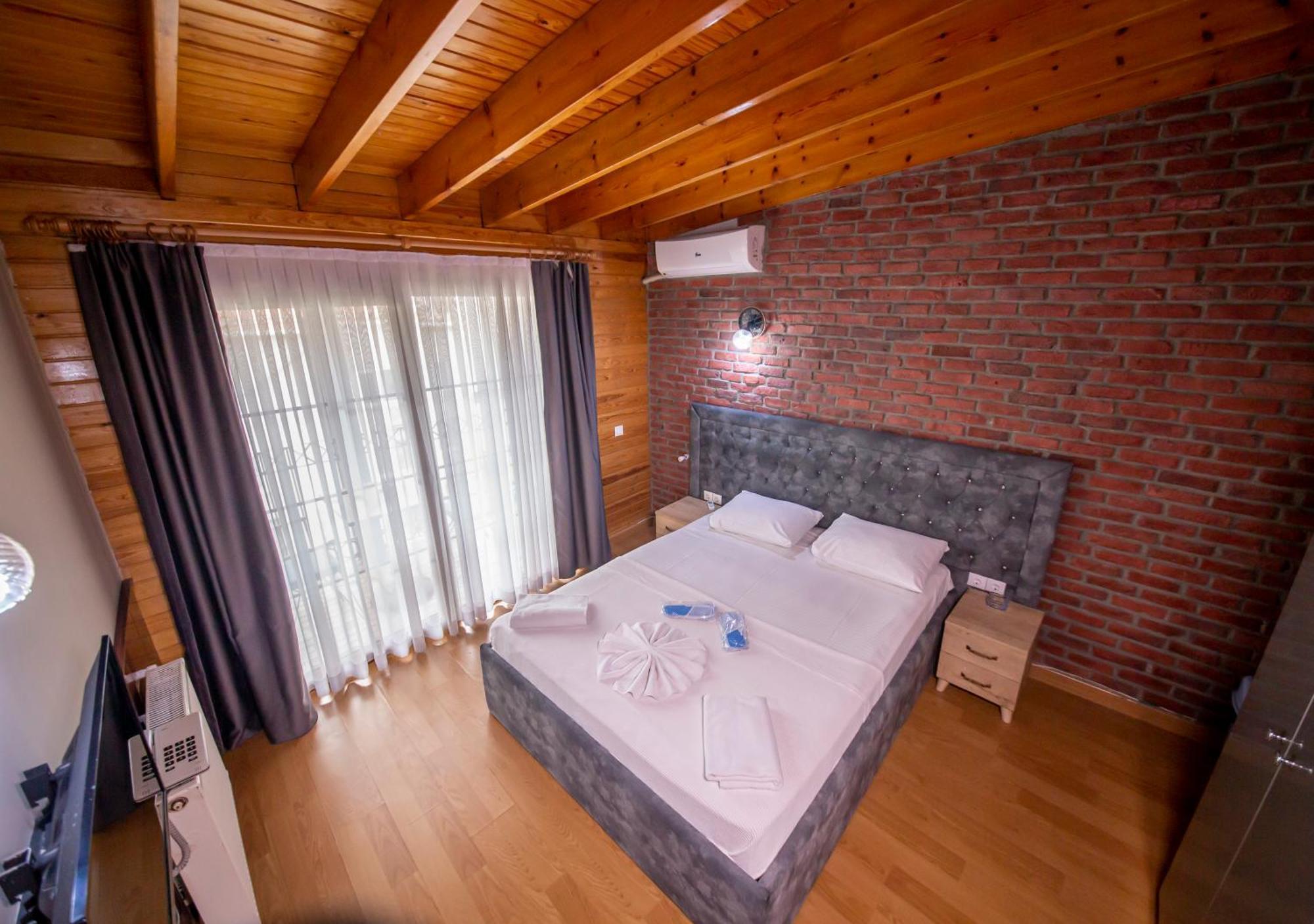 Royal Garden Suite And Hotel Istanbul Eksteriør billede
